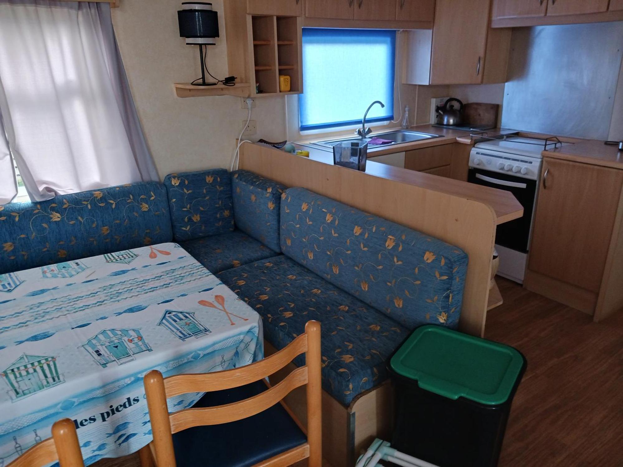 Mobil L42 Campsite